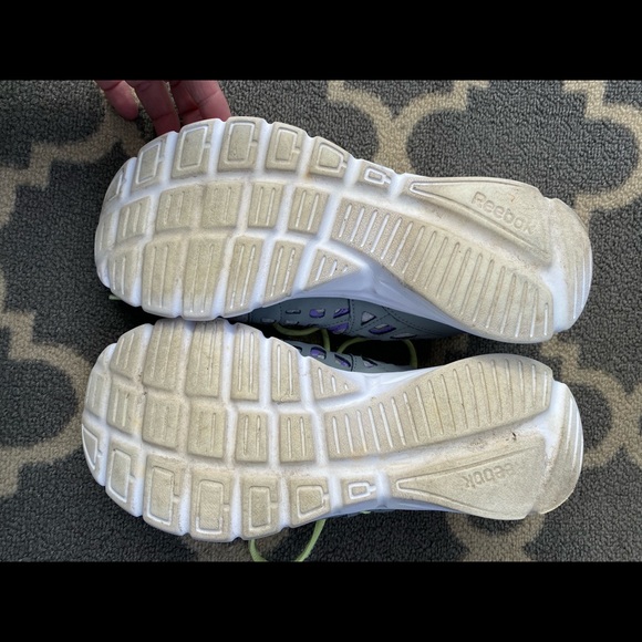 Grey Reeboks - Picture 4 of 7